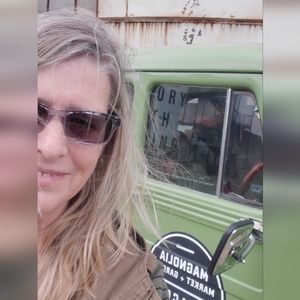 Meet your Posher, Cheryl